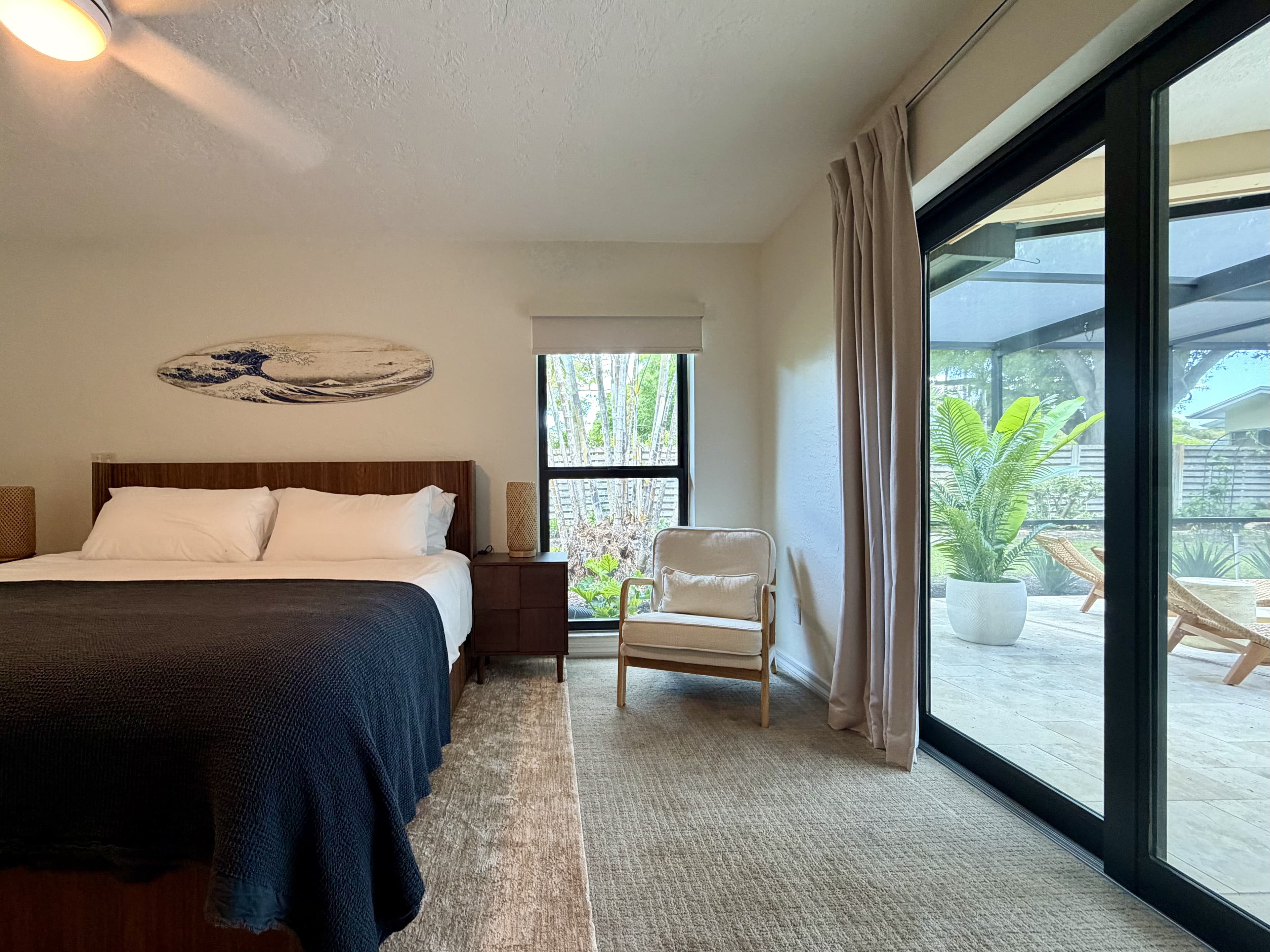 Surf Suite bedroom with pool view