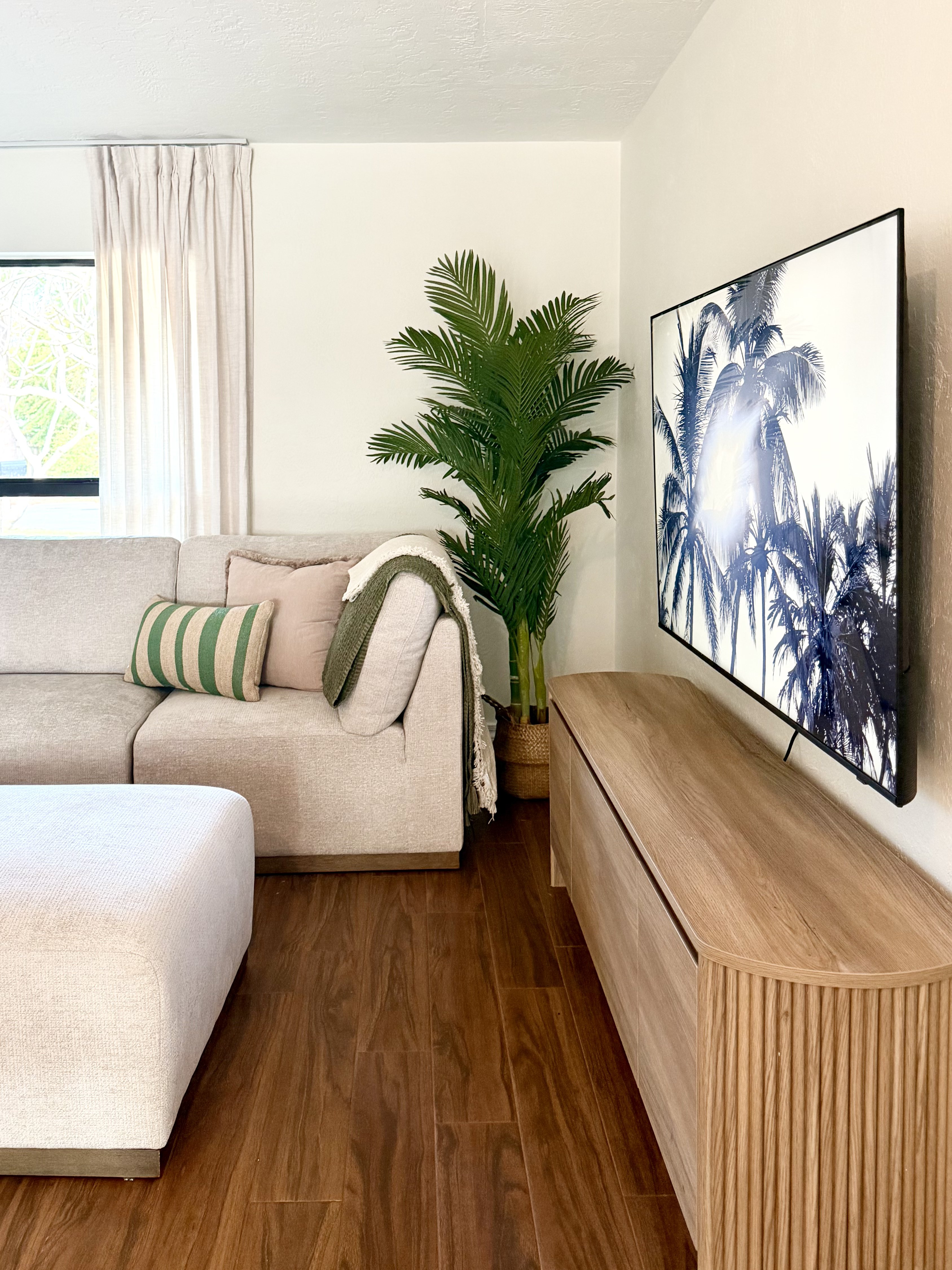Oak Media Console